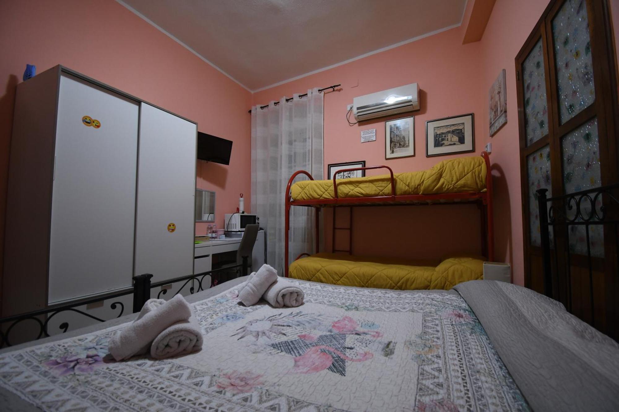 B&B Del Corso Iglesias Ngoại thất bức ảnh
